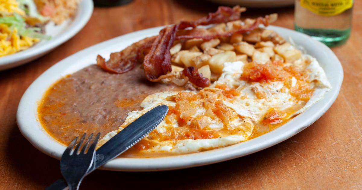 Huevos Rancheros Breakfast Menu Garcia S Mexican Restaurant