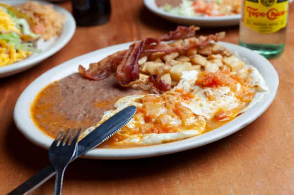 Huevos Rancheros Breakfast Menu Garcia S Mexican Restaurant Central Texas Tex Mex