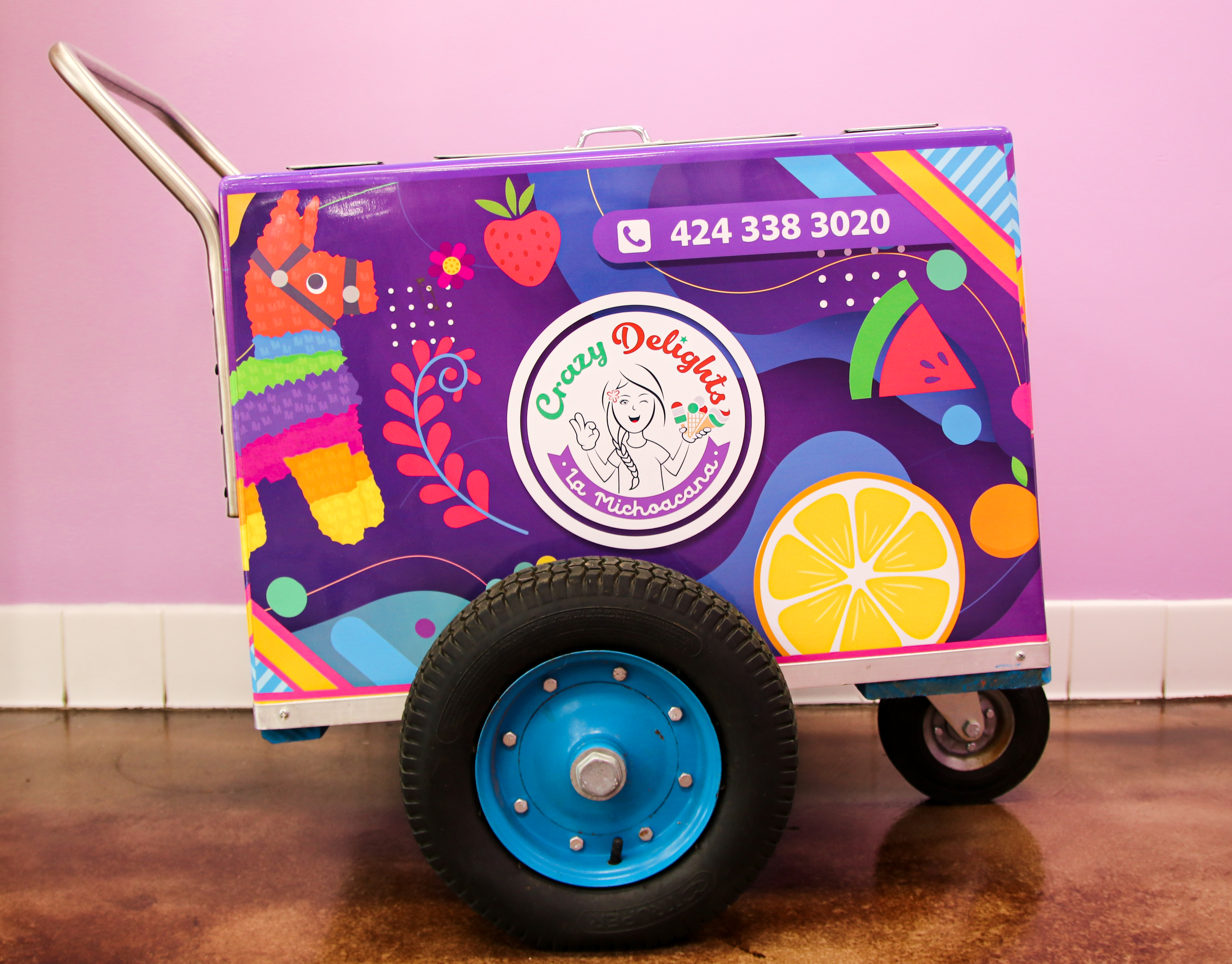 mikapikazo バラ売り Catering and Events - Crazy Delights & La Michoacana -Ice Cream