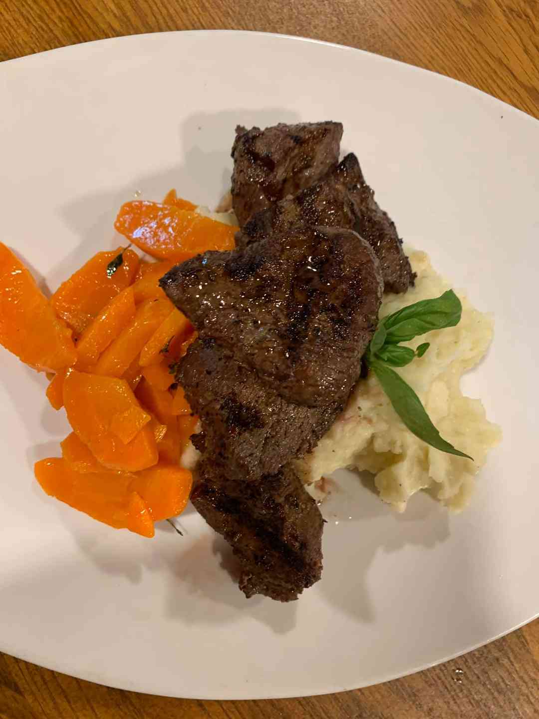 Grilled Steak Tips