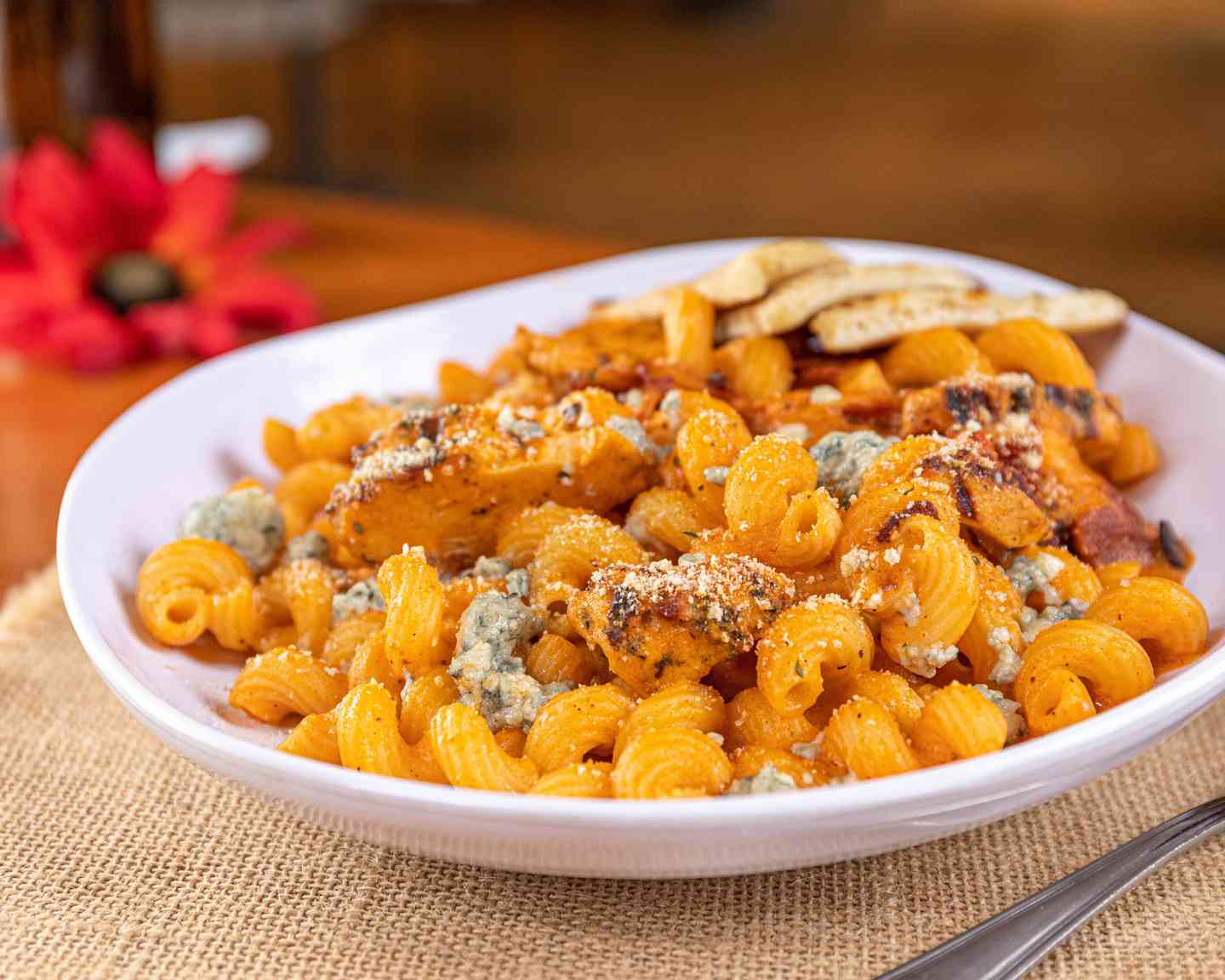 Buffalo Chicken Mac & Cheese