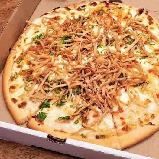 Small Crab Rangoon Pizza
