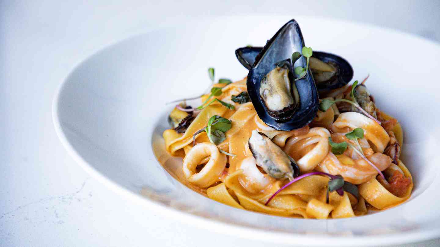 Fettuccine Al Frutti Di Mare