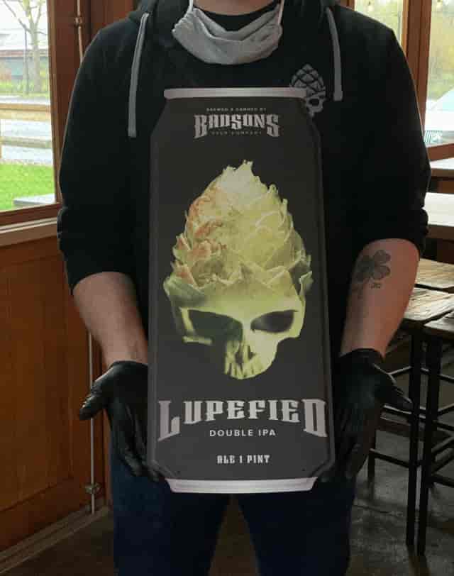 Tin Tackers - Lupefied Can