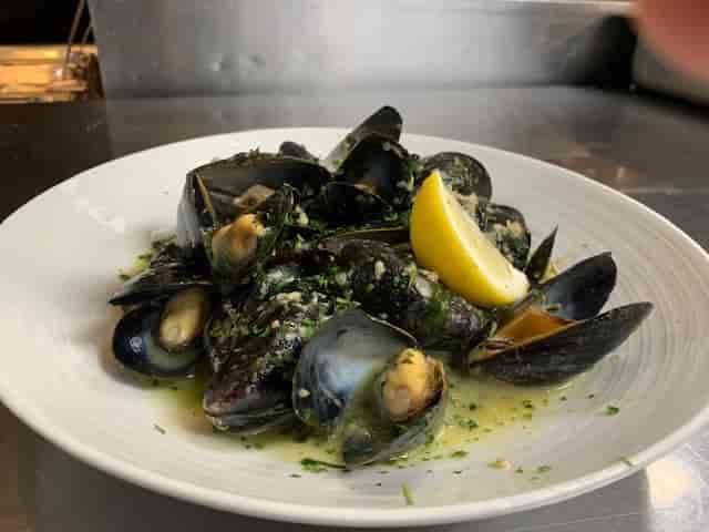 Mussels Pesto