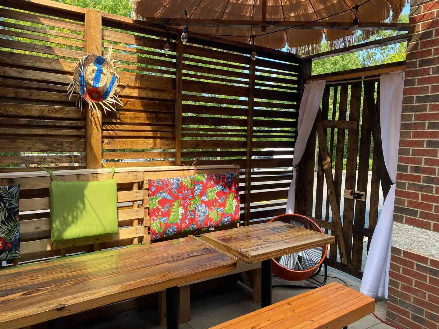 Havana themed dining