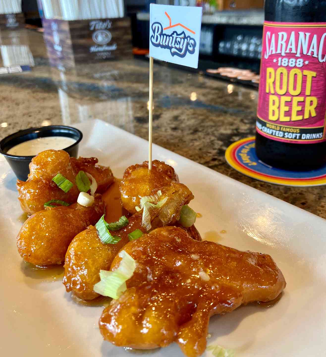 HONEY GARLIC CAULIFLOWER "WINGS"