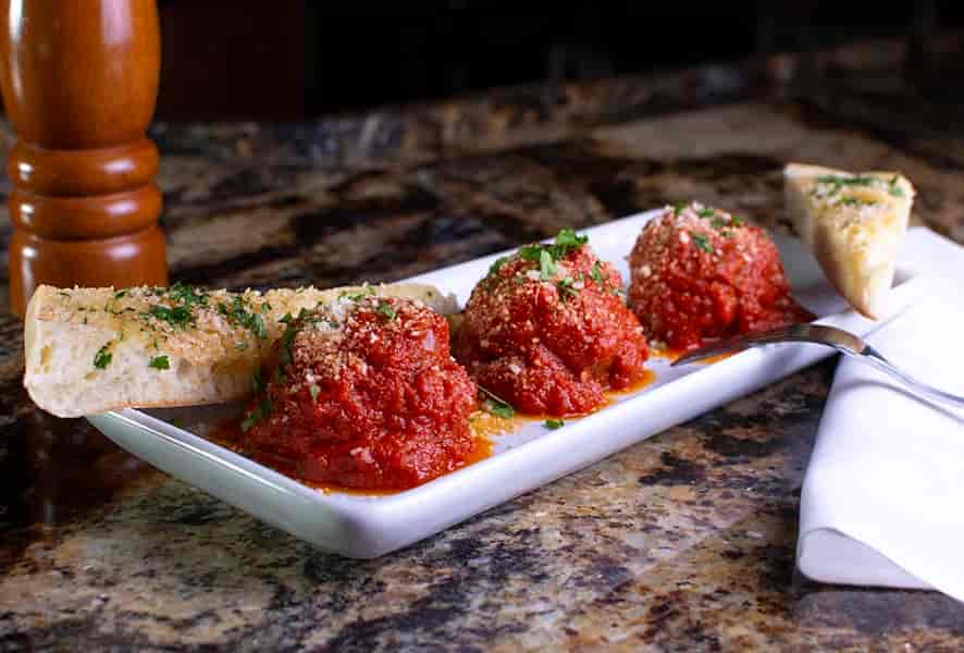 Elegant & Authentic Italian Enzo's Rancho Mirage Italian Restaurant in Rancho Mirage, CA