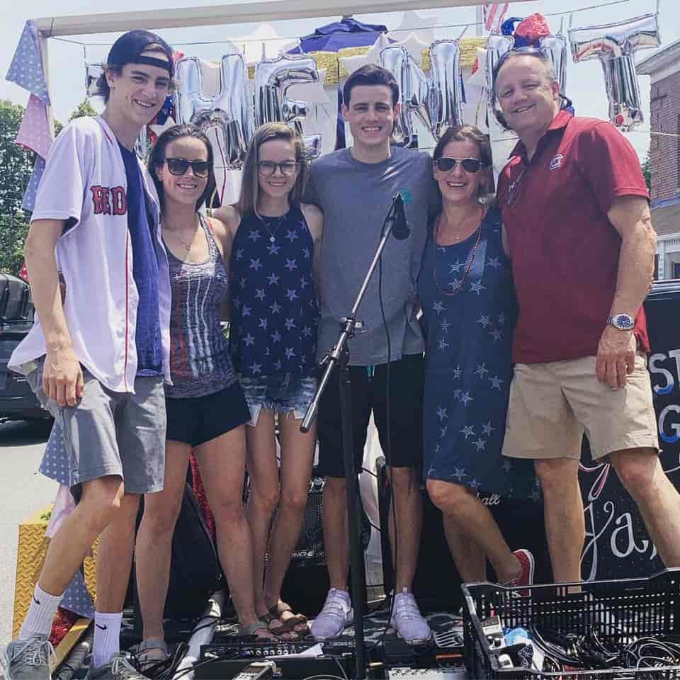Fam 4th