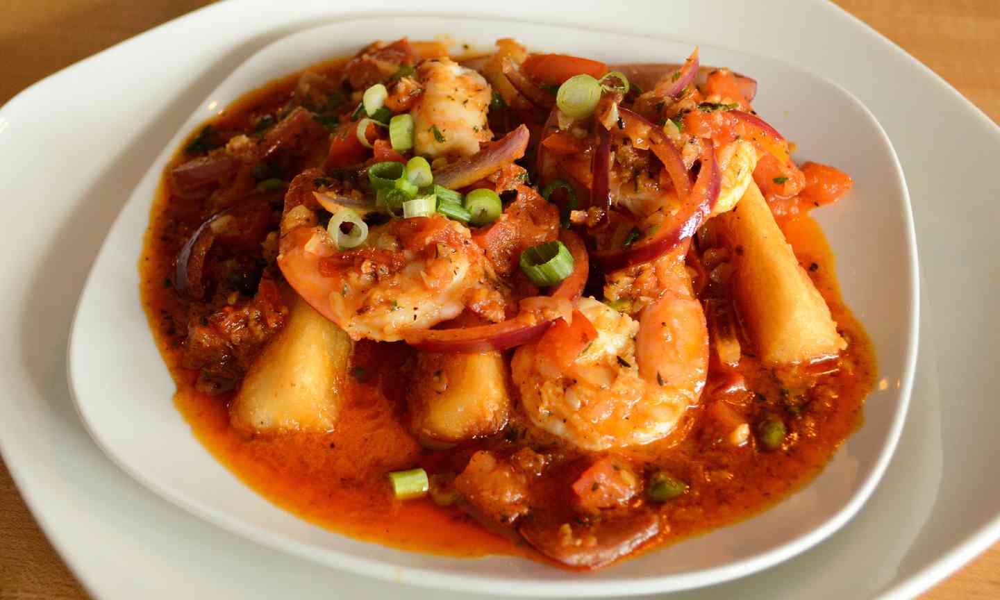 Spicy Garlic Shrimp & Yuca Frita