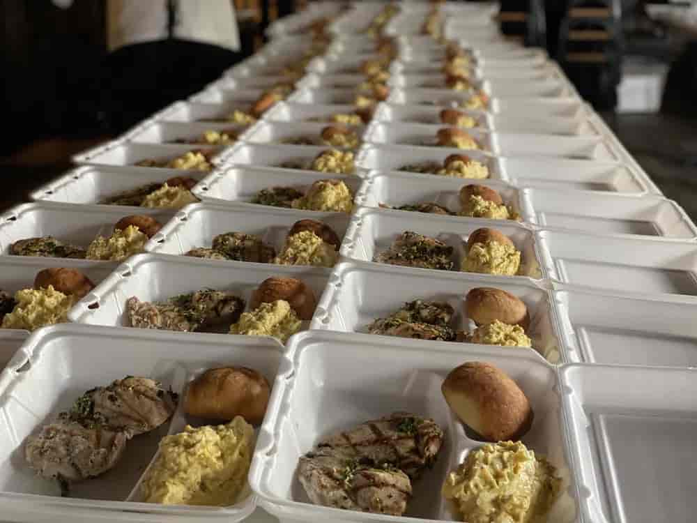 Food Drops for COVID-19 Healthcare Workers