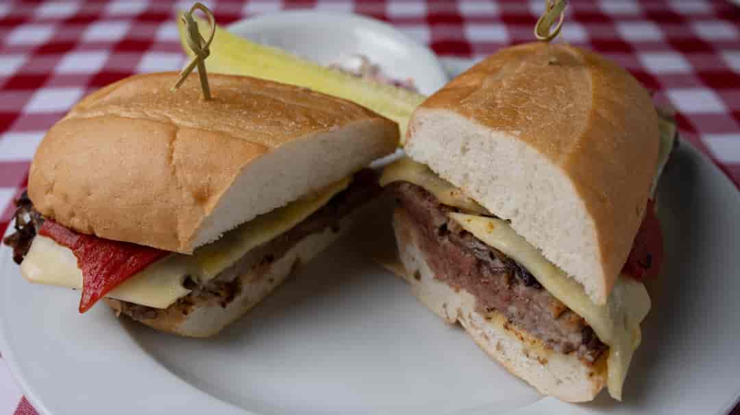 NO. 8 | RJ's Roast Beef