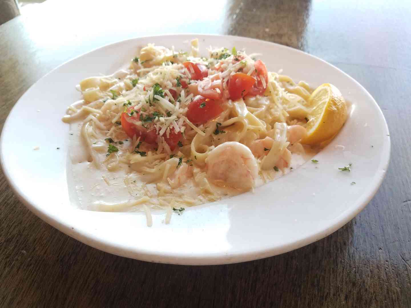 Wahoo's Jumbo Shrimp & Pasta