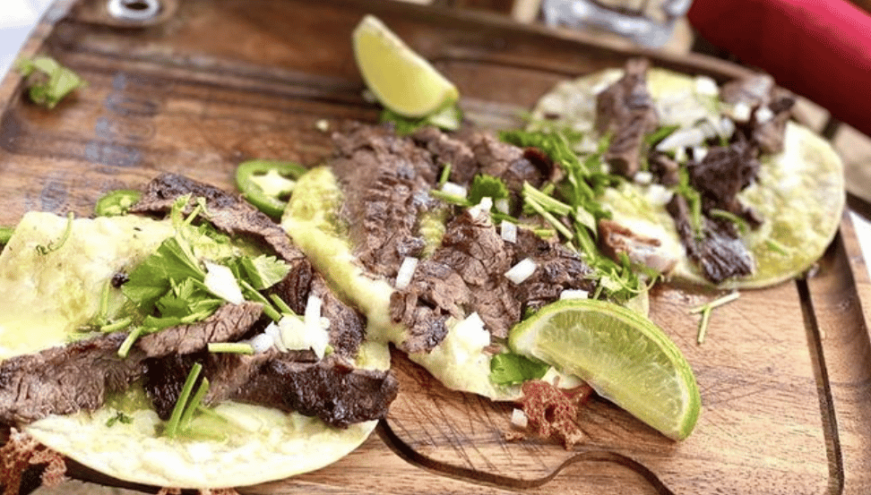 Tacos De Asada