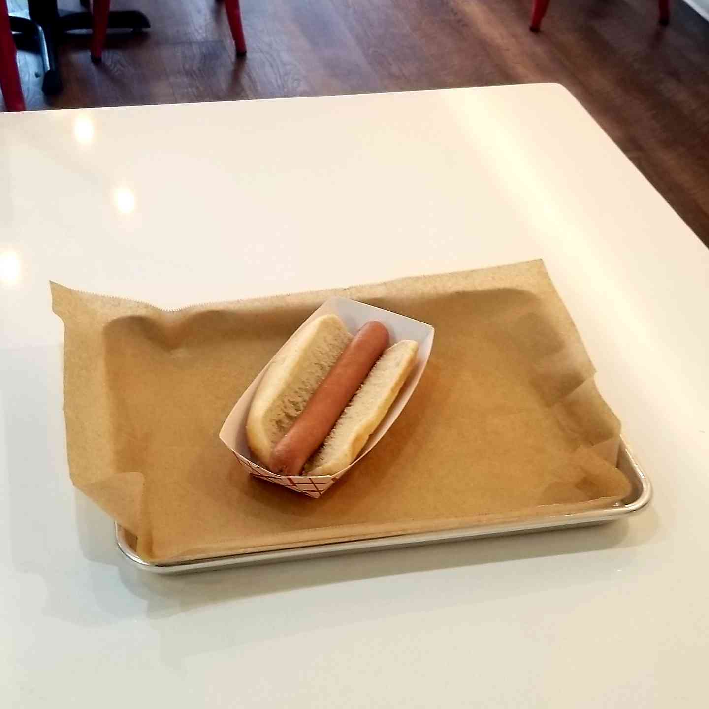 PLAIN HOT DOG