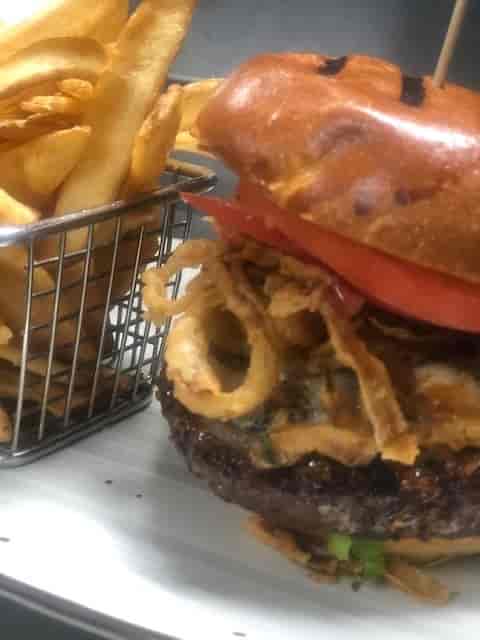 Cajun Blu-Ming Onion Burger