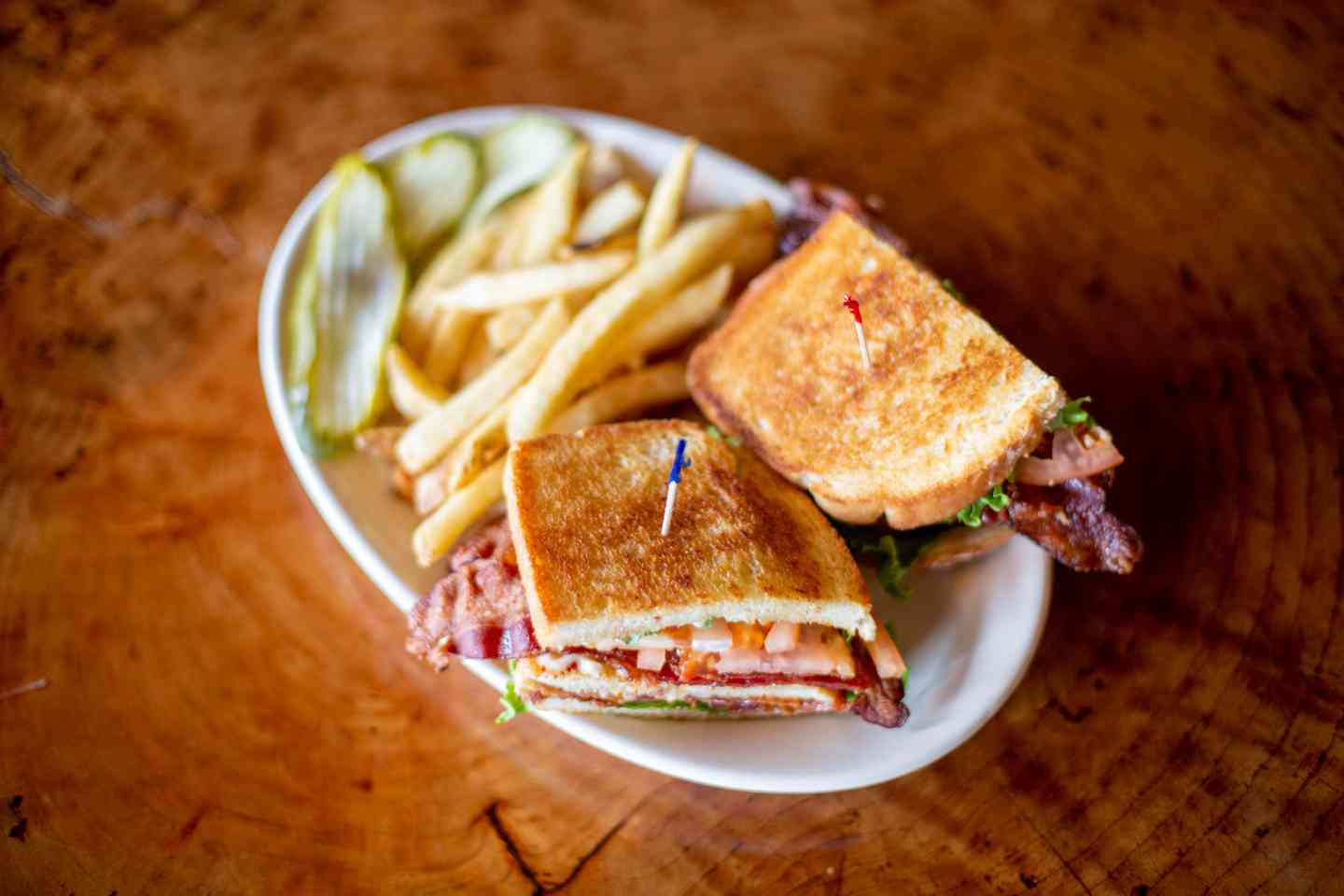 The Club-Style BLT