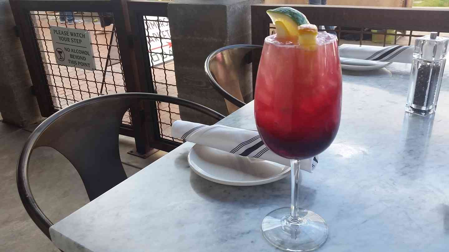 Sangria Rojo or Blanca