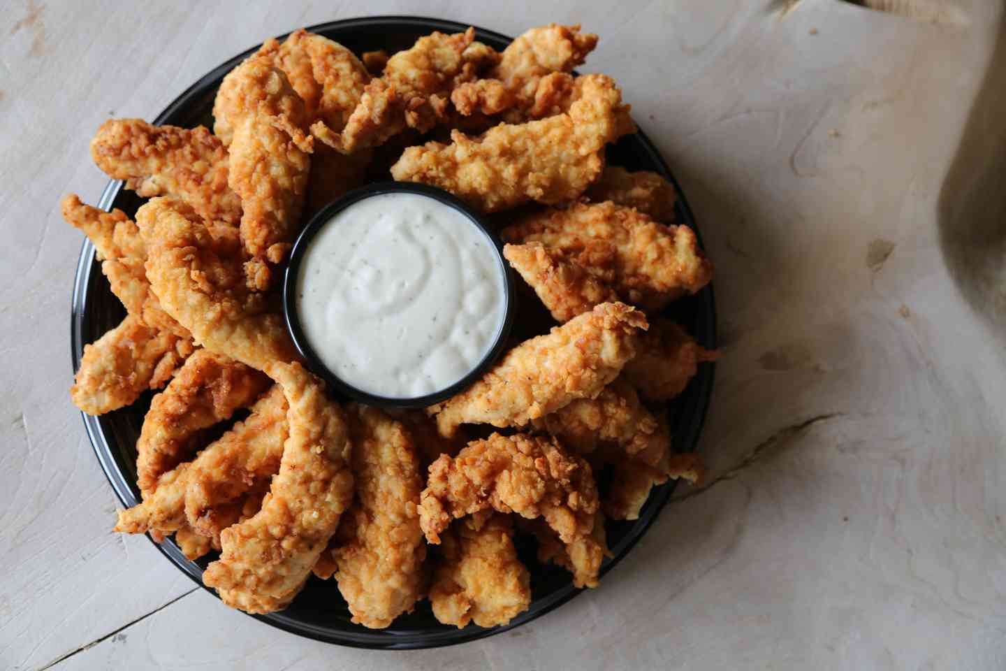 Tailgate Platters Wing Maxx Restaurant in GA