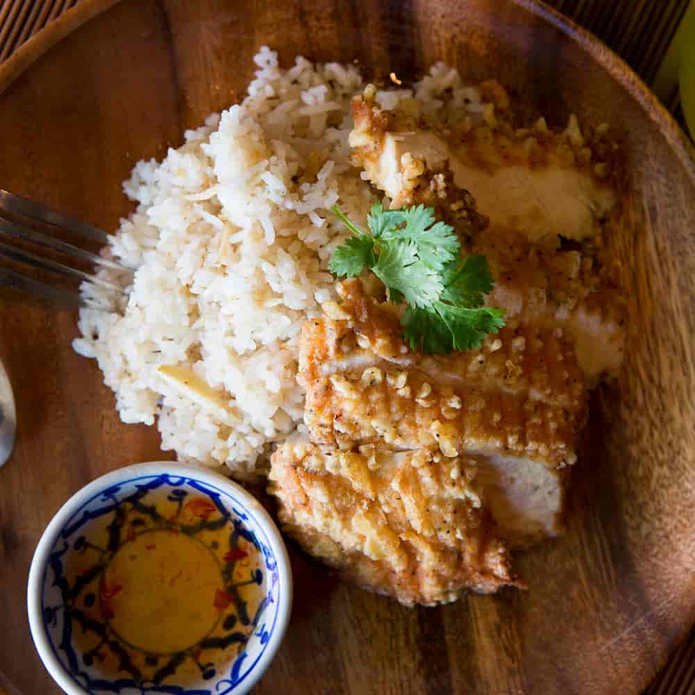 Fried Chicken & Garlic Rice