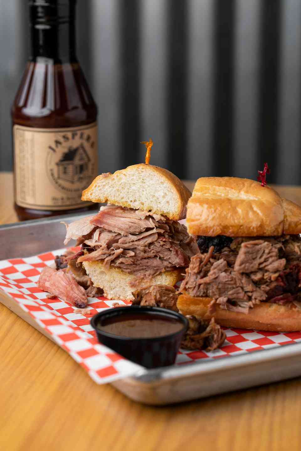 pulled pork sandwich
