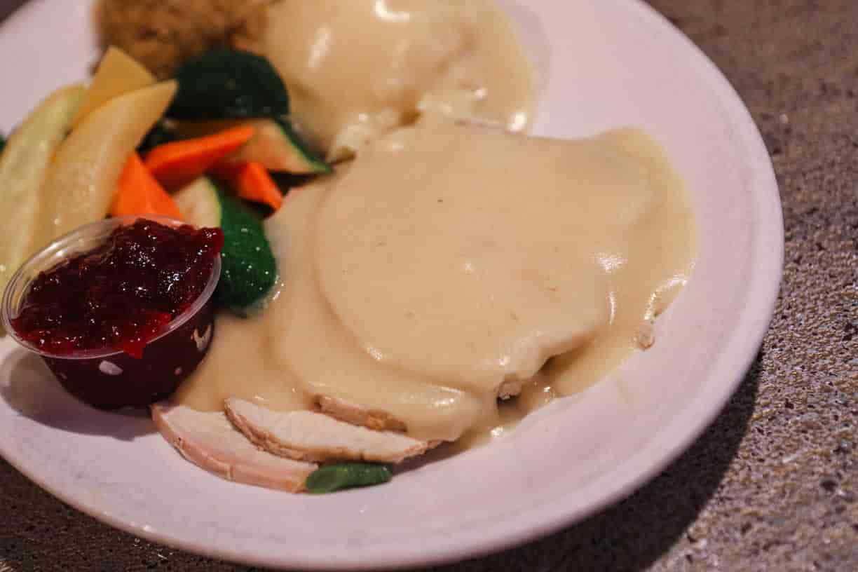 Roasted breast of turkey