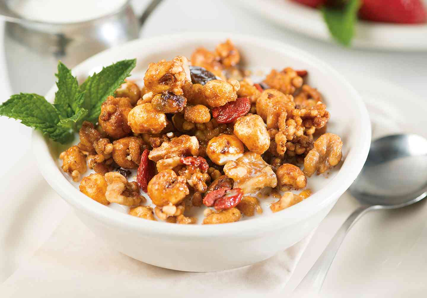 Urth Crunch Gluten-Free Cereal