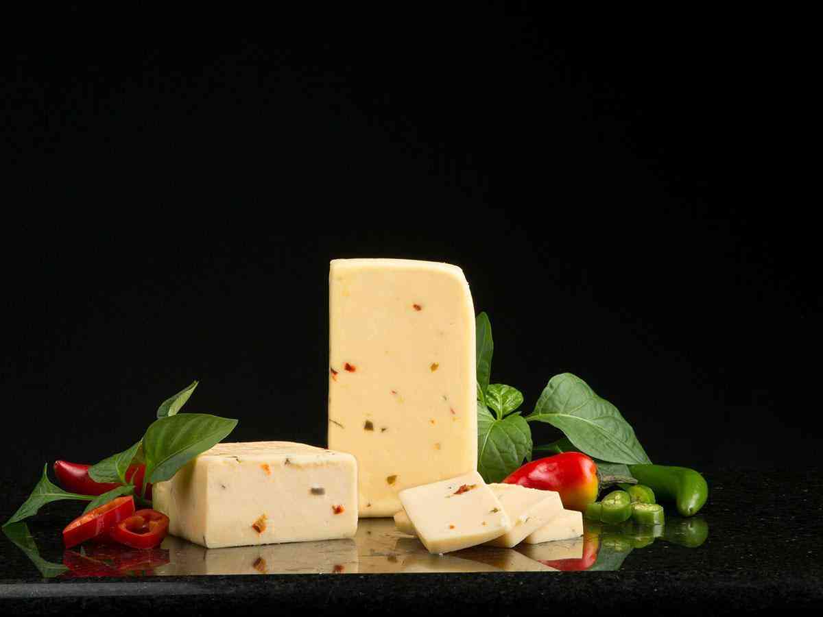 Cream Havarti Cheese with Jalapeño
