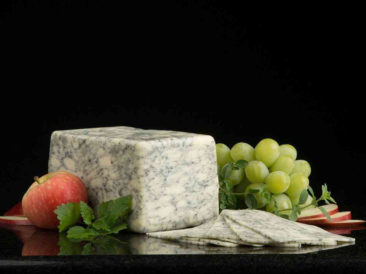 Bold MarBleu Marbled Blue Cheese