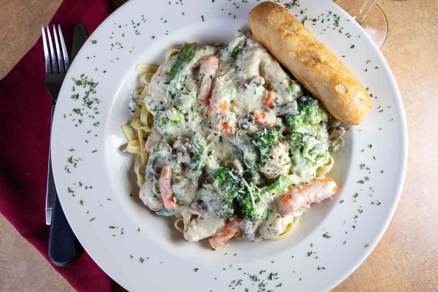 2510's Amazing Alfredo