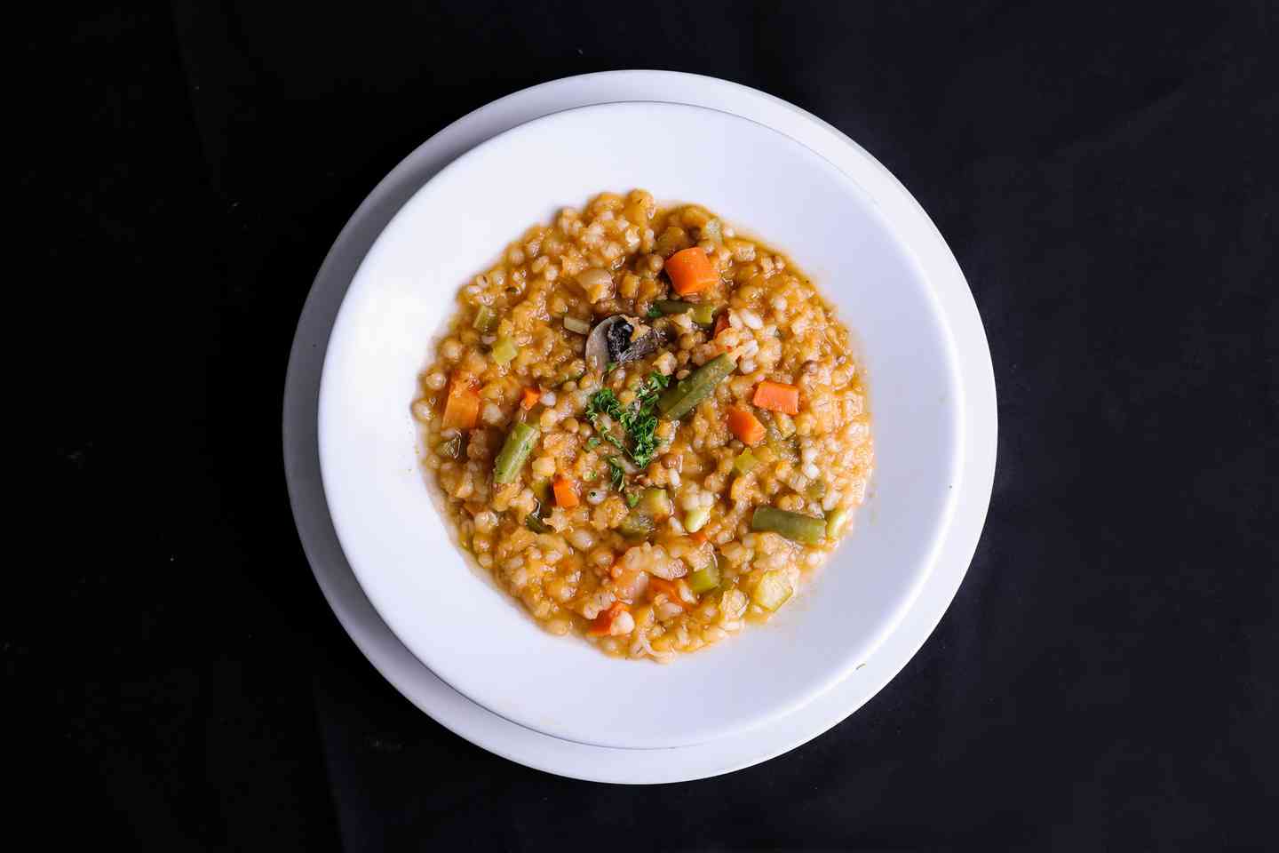 Vegetable Barley Soup Ⓥ