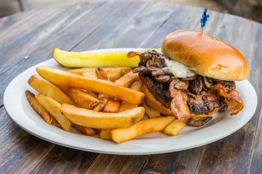 Blue Shroom Burger*