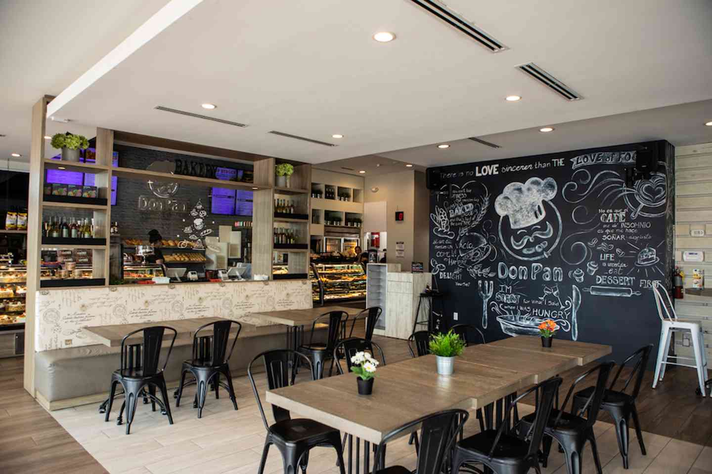 Interior of Don Pan