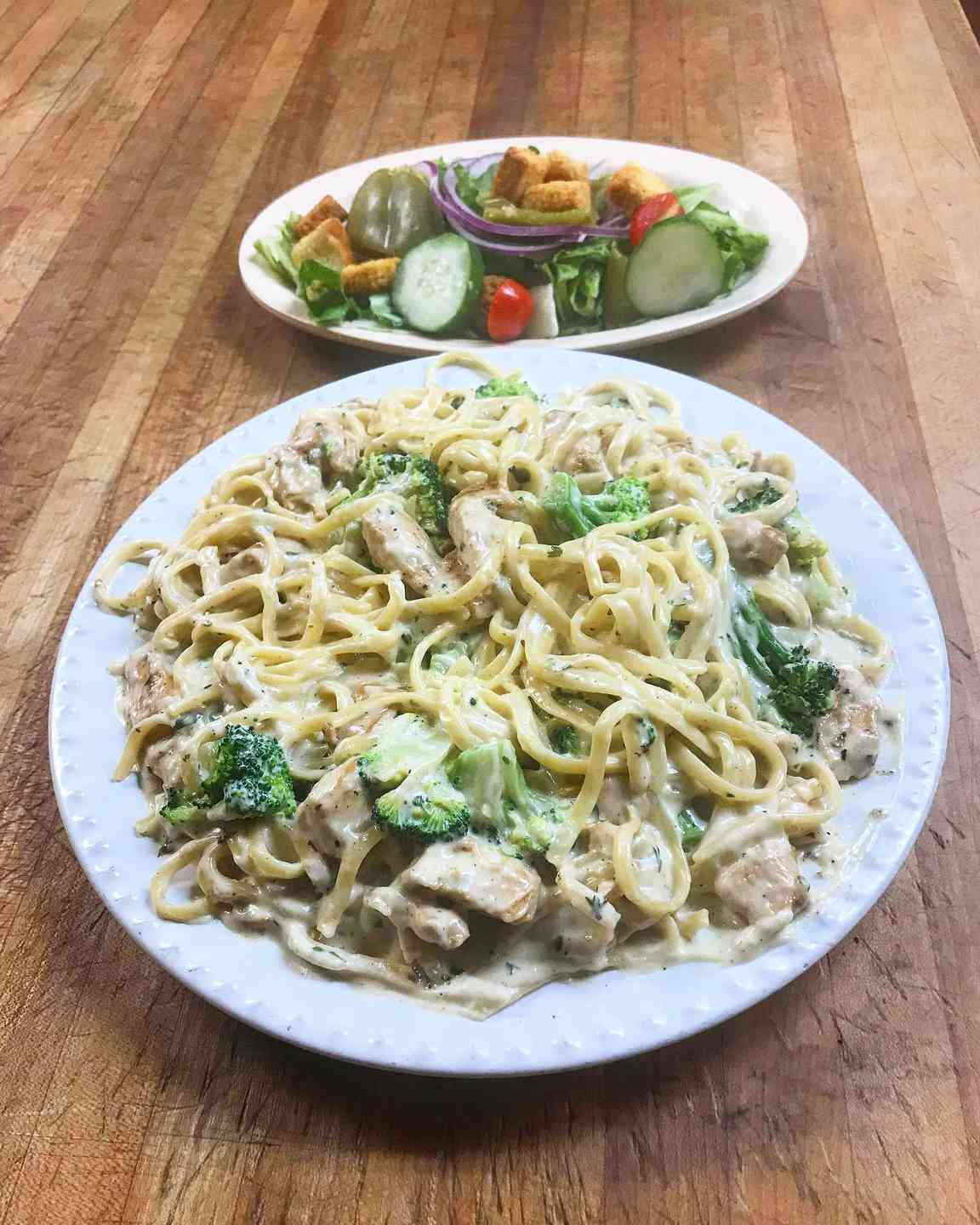 Linguini Alfredo