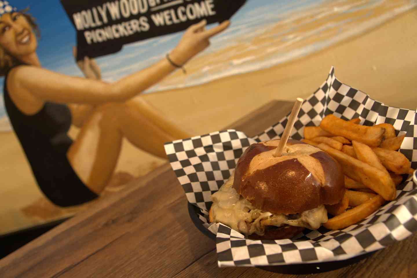 mushroom swiss burger