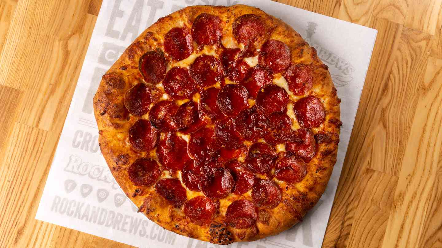 Extreme Pepperoni Pizza