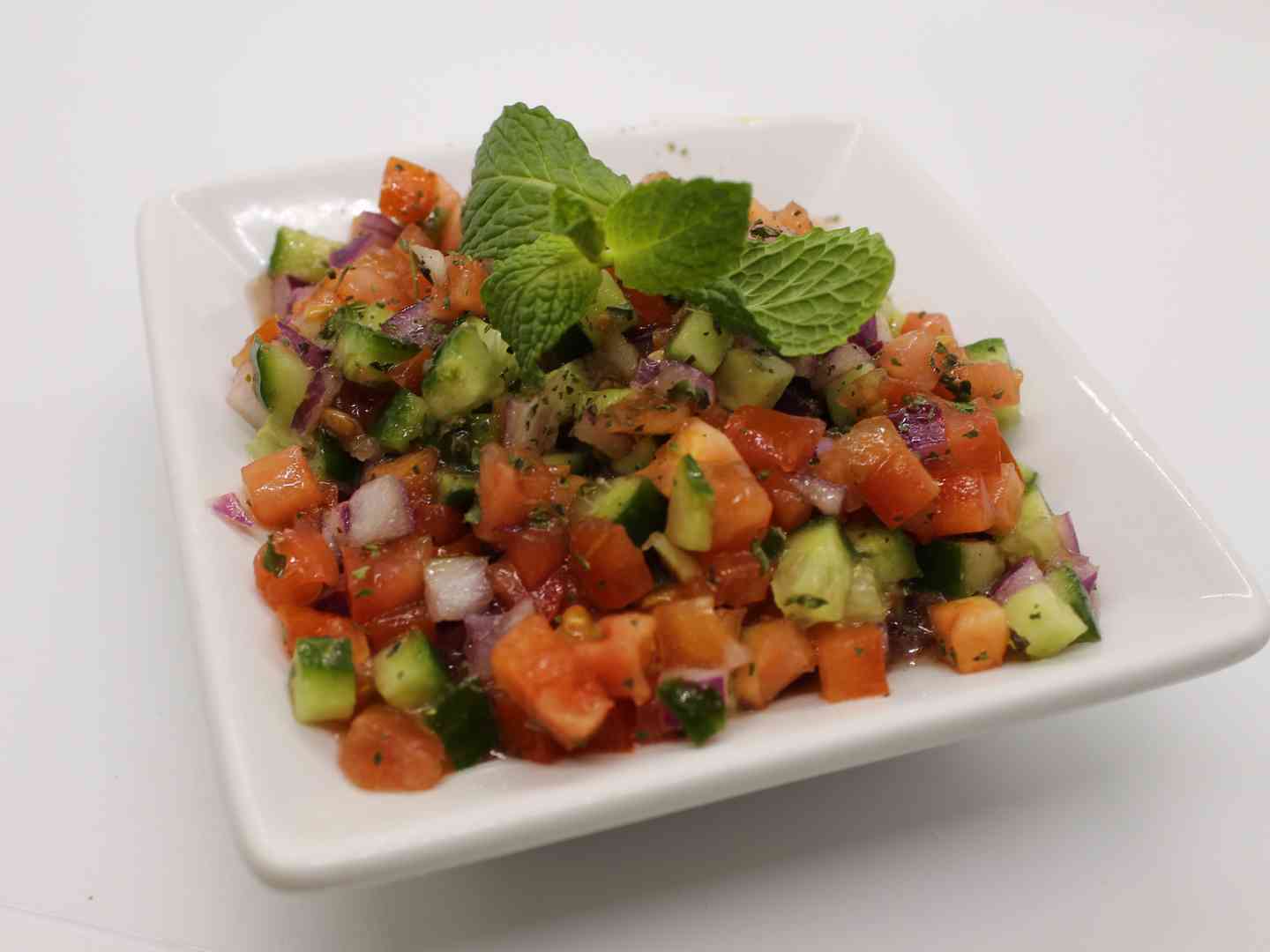 Salad Shirazi
