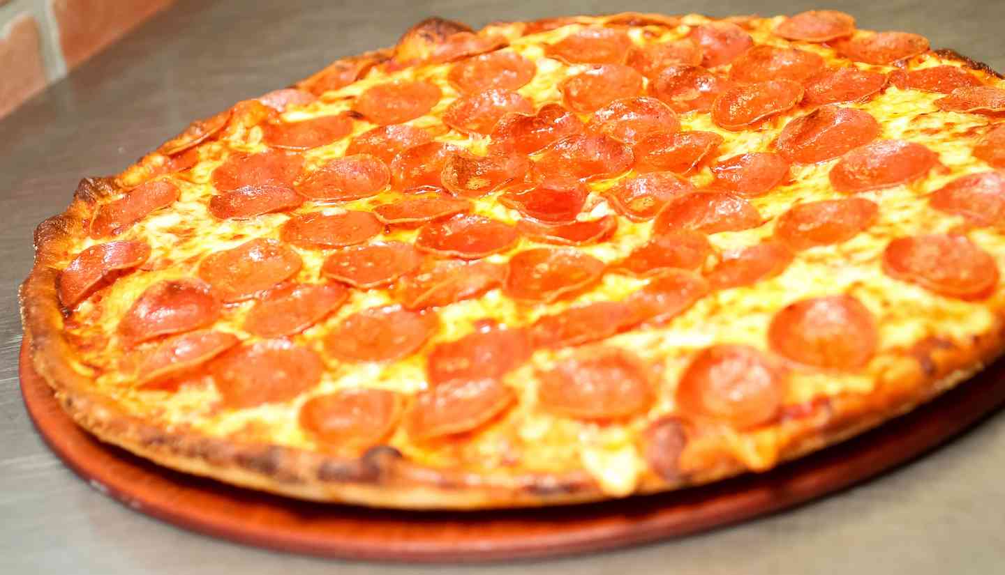 Village Pizzeria Restaurant in Middleport, NY