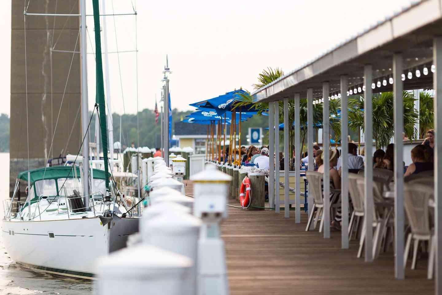 schaefers-canal-house-of-chesapeake-city-md-sits-on-the-iconic
