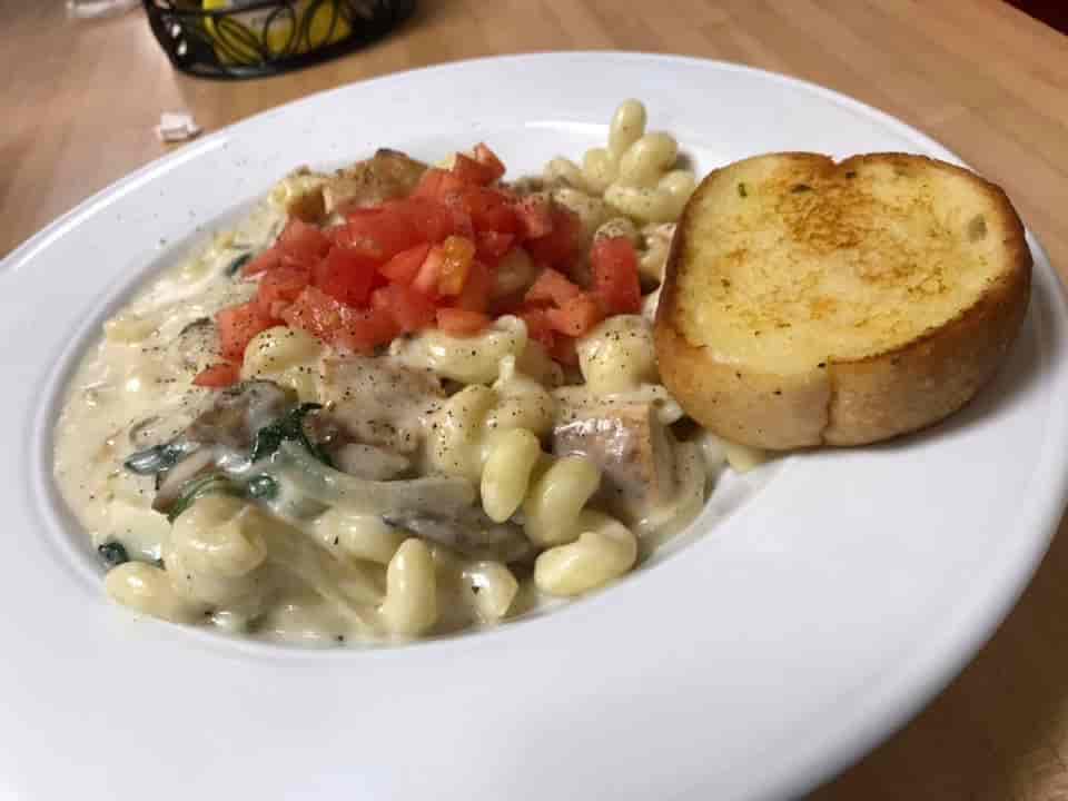 Mary's Cavatappi Alfredo
