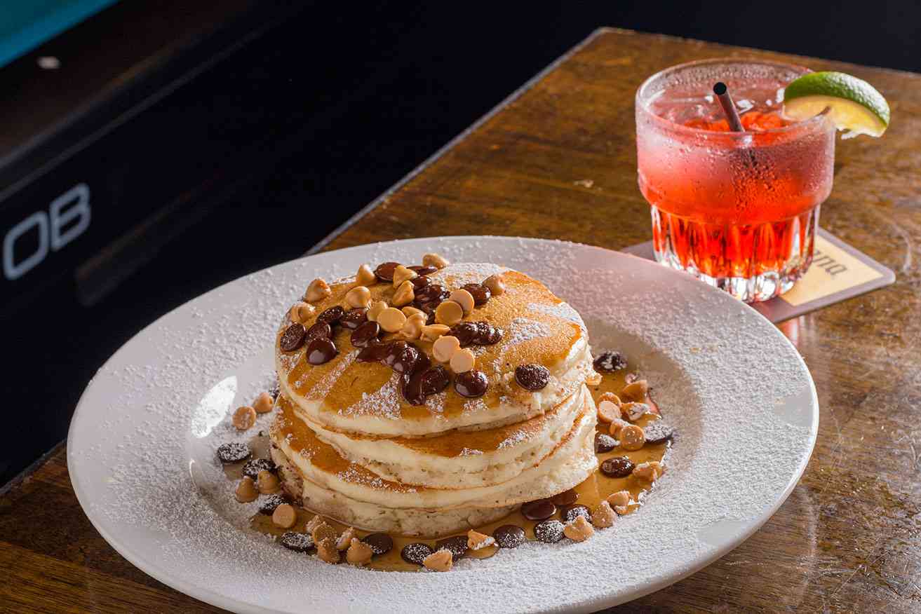 Chocolate & Peanutbutter Pancake Stack