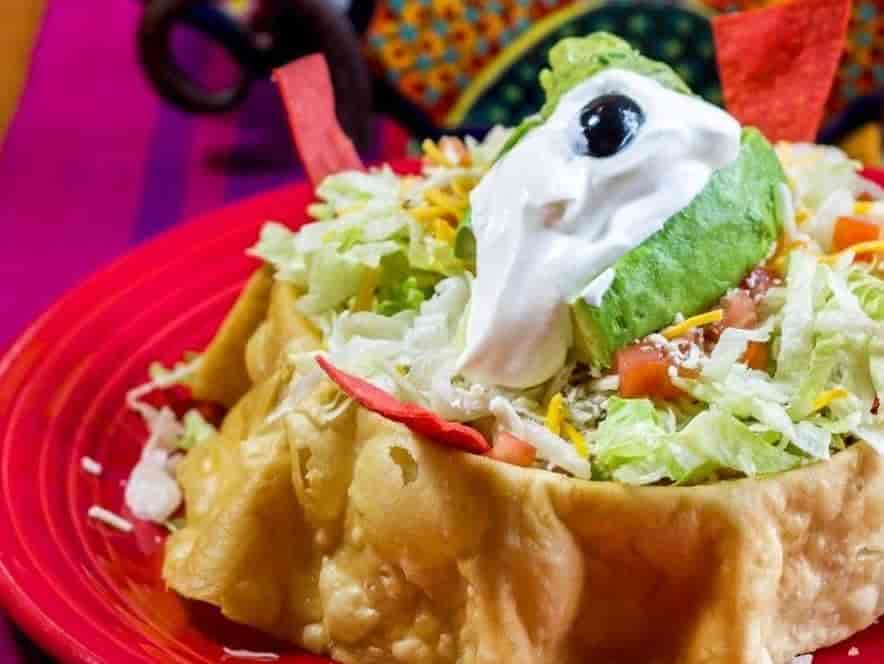 Tostada Corona