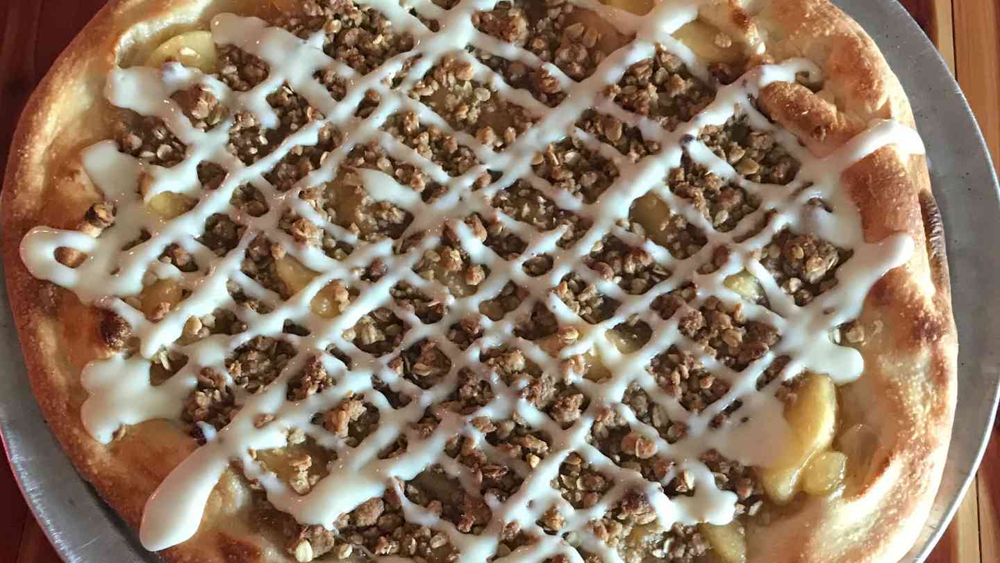 Apple Crisp Dessert Pizza