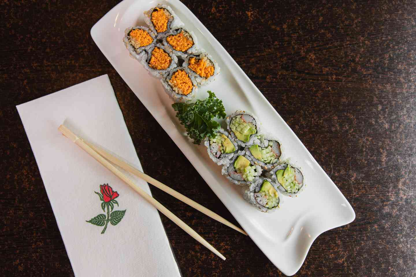 California and spicy crab rolls