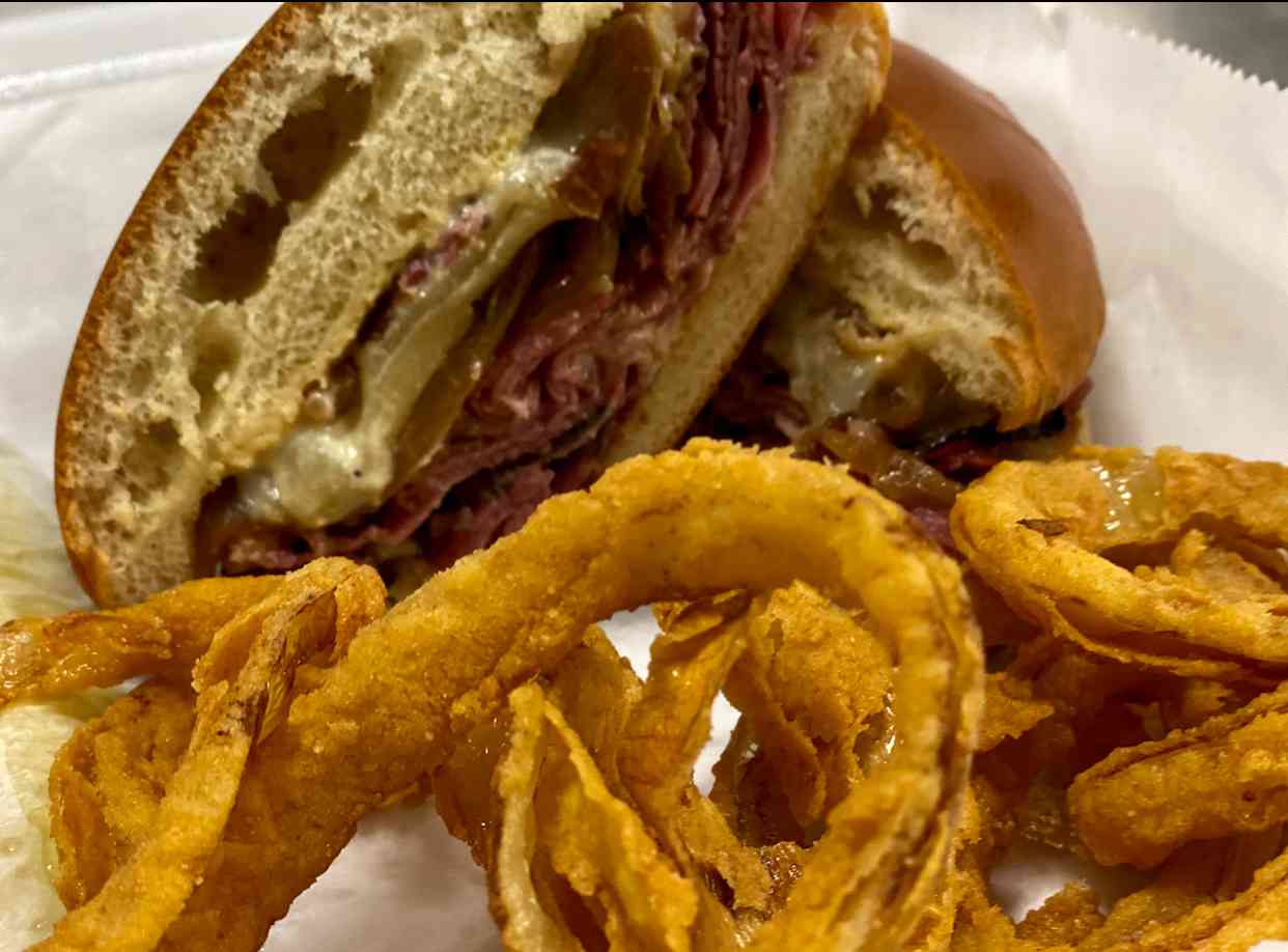 Welly's Pastrami