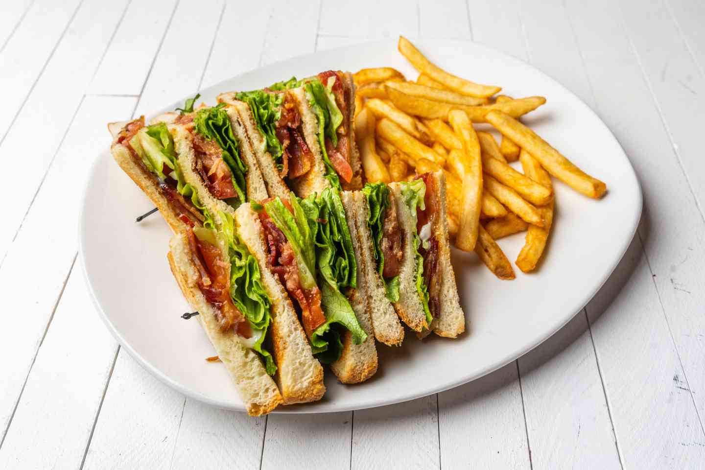 Tavern BLT Club