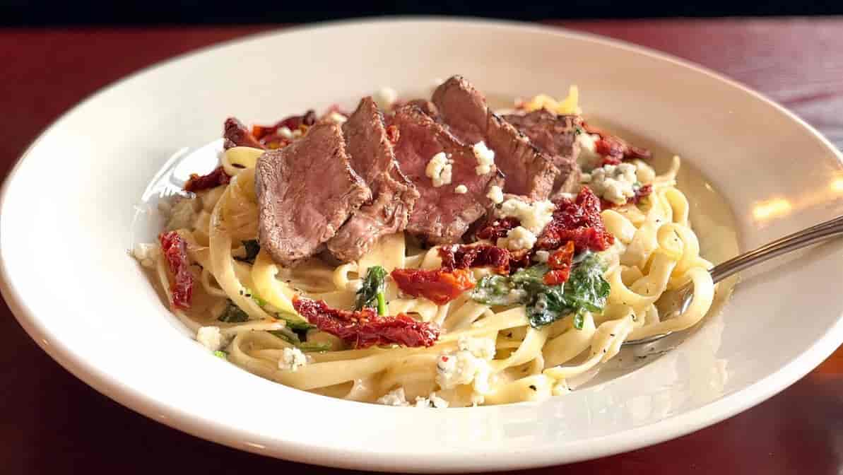 Steak Pasta*