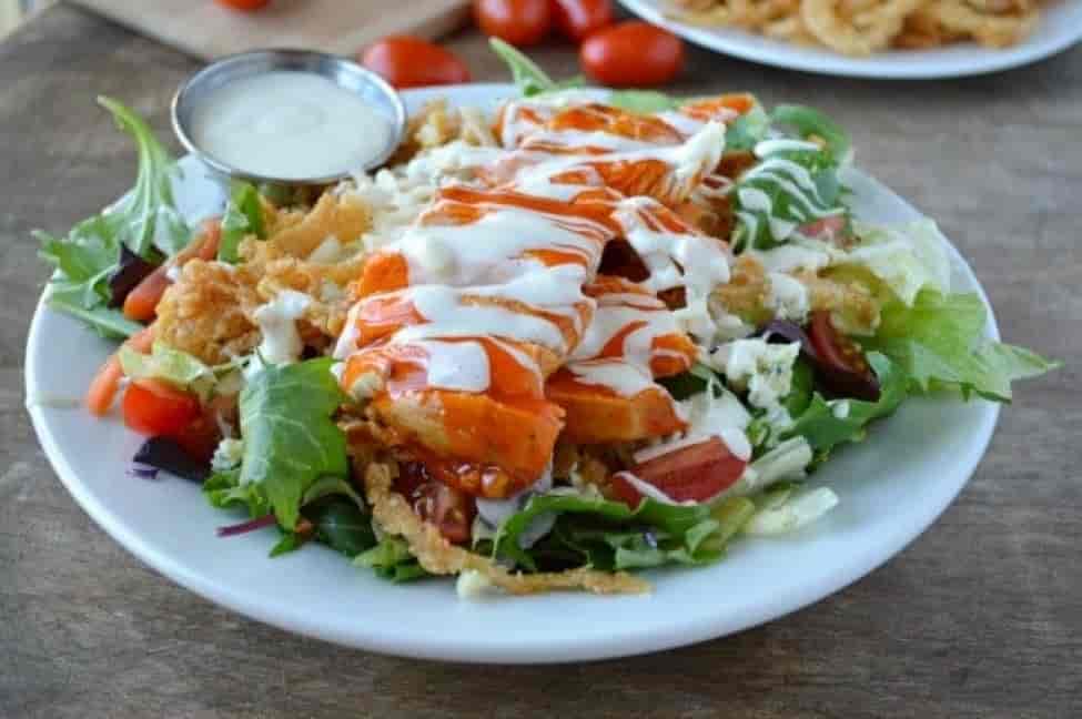 Spicy Buffalo Chicken Salad