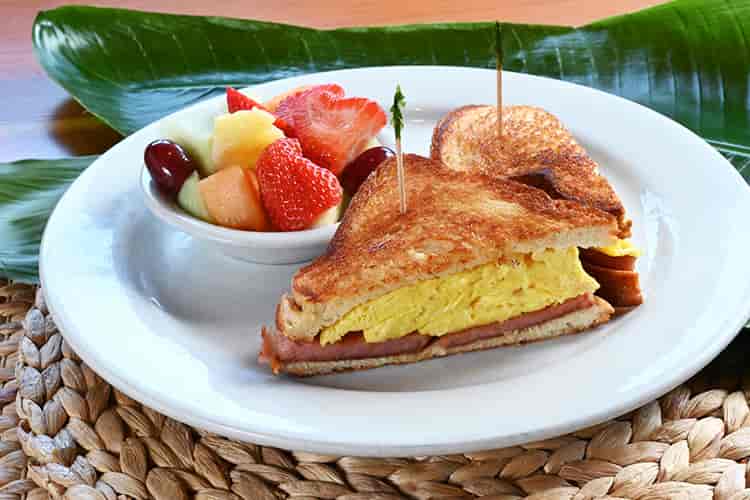 Spam & Egg Sandwich