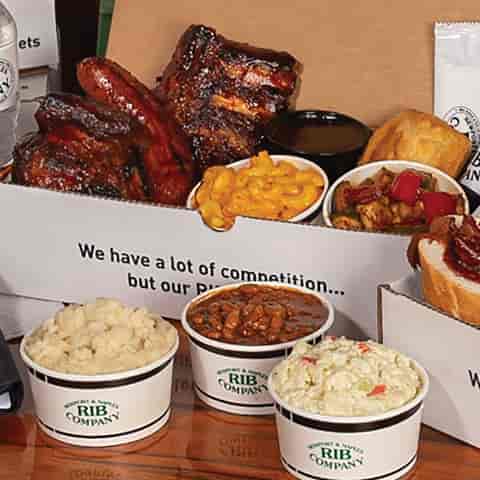 Boxed Meal: 2 Meats, 2 Sides, 1 Cornbread